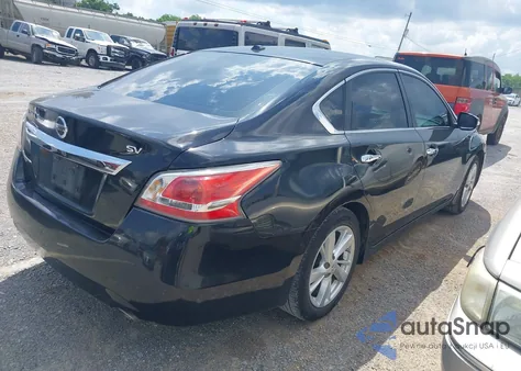 2015 Nissan Altima 2.5 Sv z USA, uszkodzony, nr VIN 1N4AL3AP4FC465337